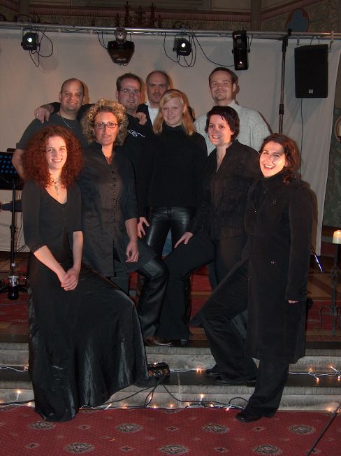 „Licht ins Dunkel“ - Ensemble 2005 in St. Valentin Ockfen